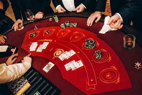 casino dealer salary with tips.